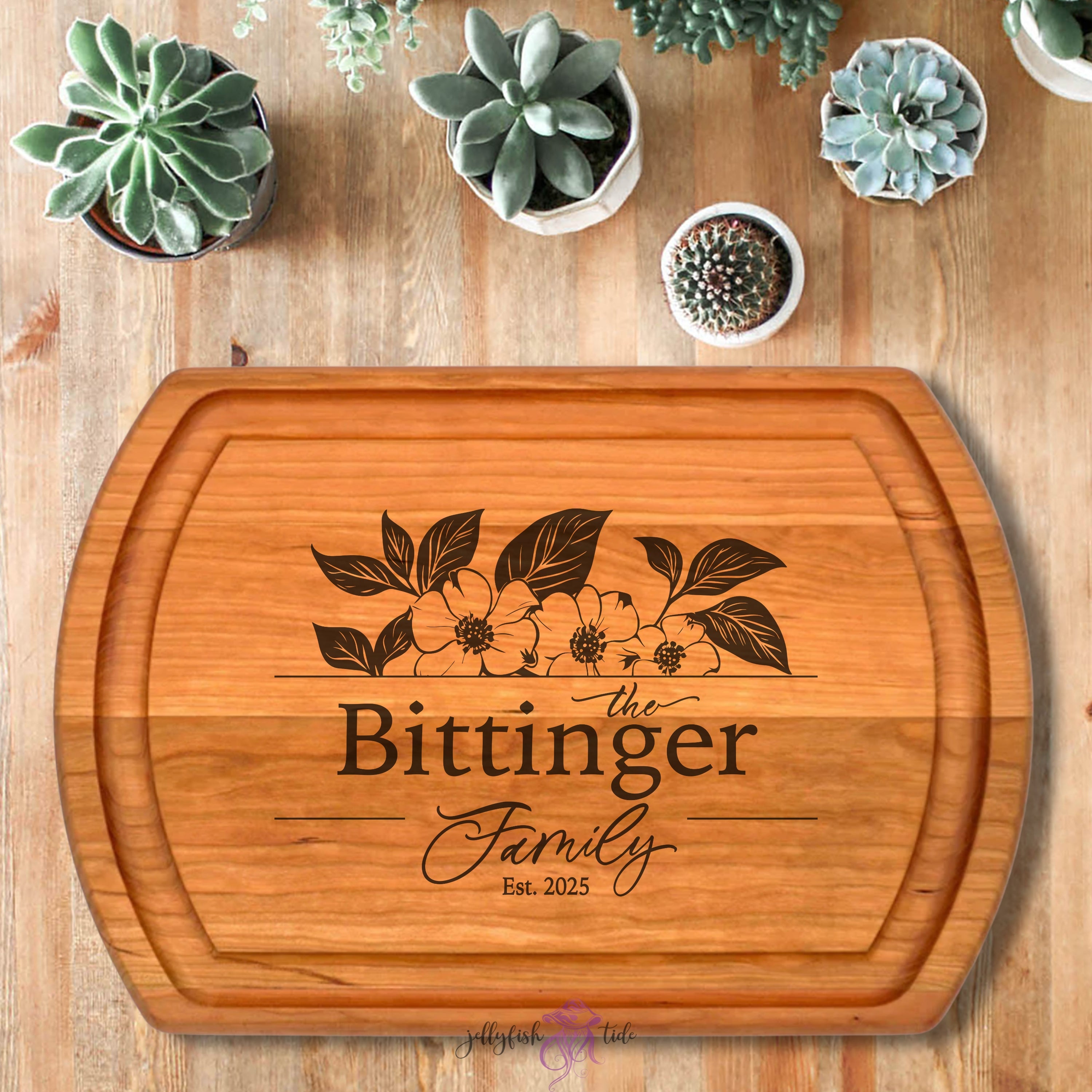 Reversible Turnabout Cutting Board with Cradle Well 20x14